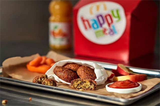 Happy Meal Vegano con falafel